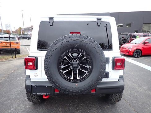 New 2026 Jeep Wrangler Unlimited Rubicon image 4