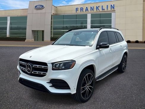 Used 2021 Mercedes-Benz GLS 580 4MATIC image 3