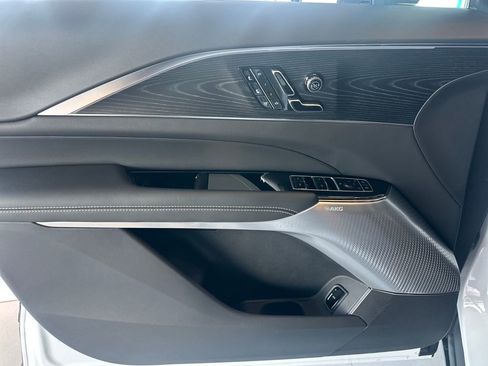 New 2026 Cadillac Lyriq Premium Luxury w/ LPO, Floor Liner Package AWD/4WD image 6