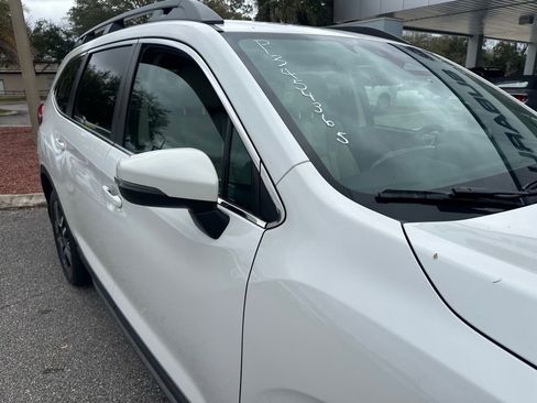 Used 2023 Subaru Ascent Limited image 17