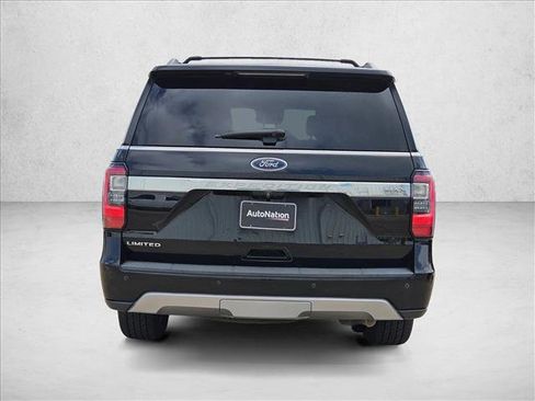 Used 2018 Ford Expedition Max Limited w/ Equipment Group 301A RWD image 7