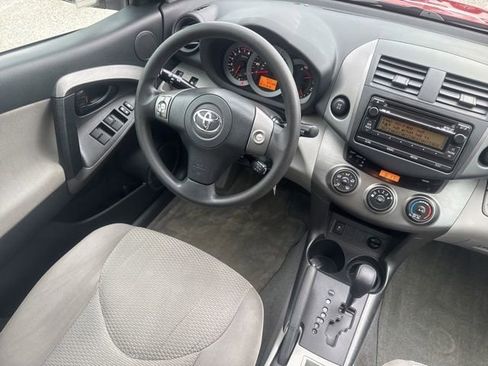 Used 2012 Toyota RAV4 4WD w/ Upgrade Value Pkg image 33