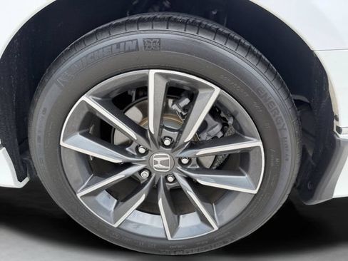 Used 2022 Honda Accord EX-L image 38