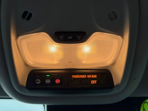 Used 2024 Chevrolet TrailBlazer LS w/ LS Convenience Package FWD image 24