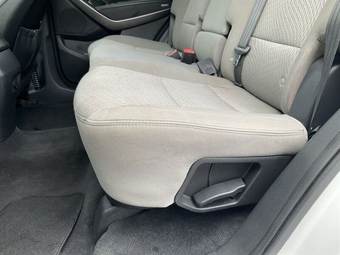 Used 2015 Hyundai Santa Fe Sport AWD/4WD image 15