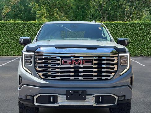 Used 2025 GMC Sierra 1500 Denali w/ Denali Reserve Package AWD/4WD image 9