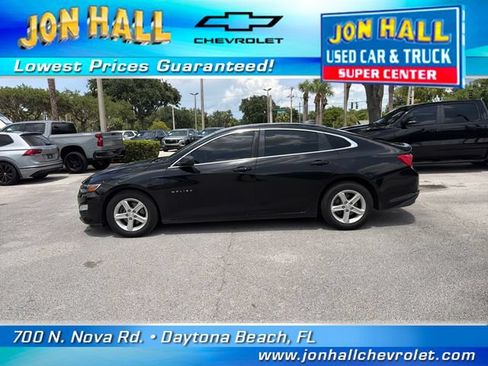 Used 2020 Chevrolet Malibu LS w/ LPO, Convenience Package 1 FWD image 4
