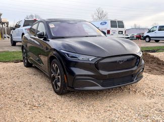 Used 2021 Ford Mustang Mach-E Premium video 1