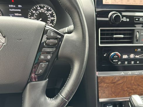 Certified 2023 Nissan Armada SL image 17