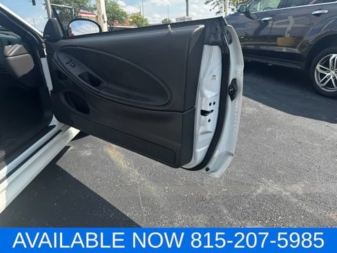 Used 2004 Ford Mustang GT RWD image 32