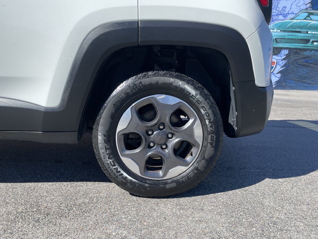 Used 2018 Jeep Renegade Sport w/ Power & Air Group AWD/4WD image 10