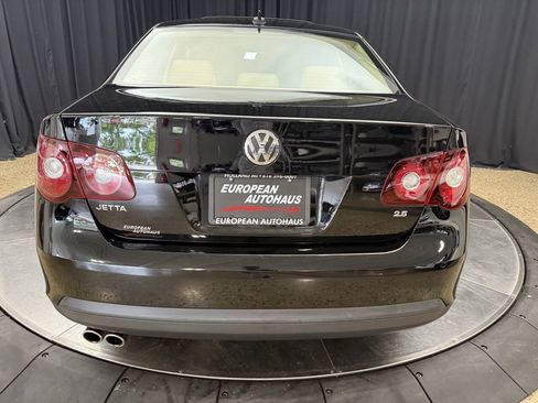 Used 2008 Volkswagen Jetta SE FWD image 6