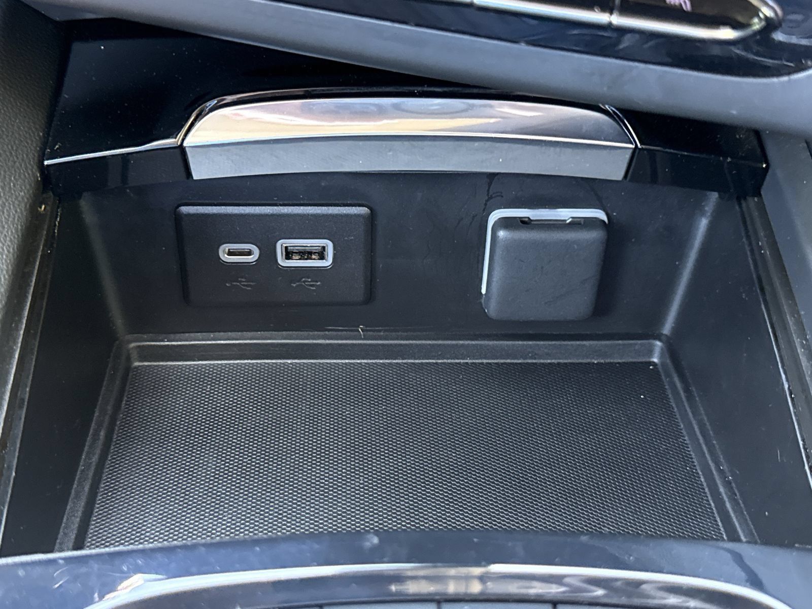 Used 2023 Buick Envision Essence w/ Sport Touring Package AWD/4WD image 27