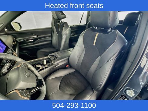Used 2024 Toyota Grand Highlander AWD Hybrid image 23