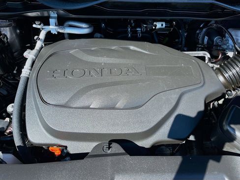 Used 2025 Honda Odyssey EX-L image 31