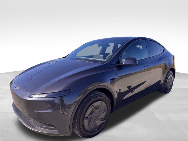 Used 2026 Tesla Model Y AWD image 2