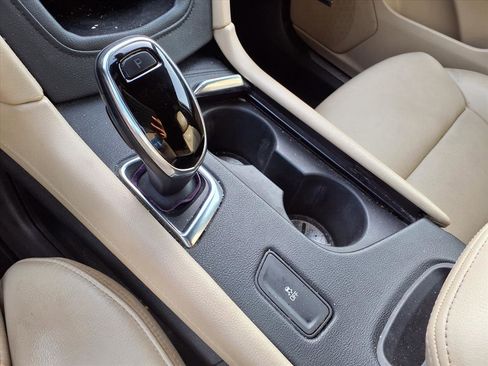 Used 2017 Cadillac XT5 Luxury w/ Driver Awareness Package image 13