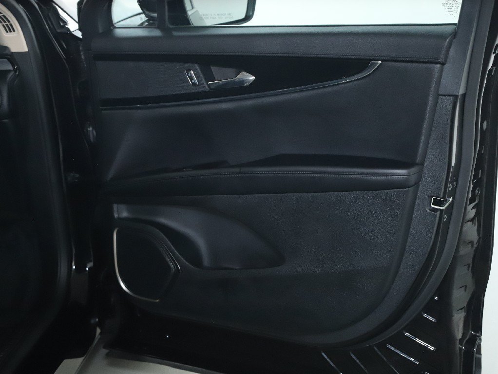 Certified 2023 Lincoln Nautilus AWD w/ Premium Package image 34