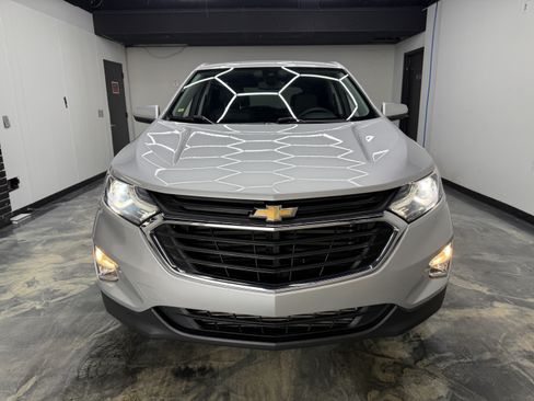 Used 2020 Chevrolet Equinox LT w/ Driver Convenience Package AWD/4WD image 7