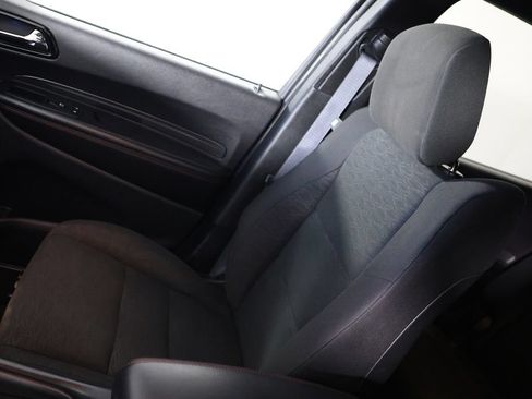 Used 2025 Dodge Durango GT RWD image 30