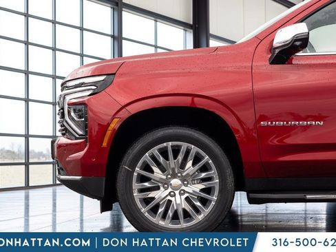 New 2026 Chevrolet Suburban Premier w/ Sun And Tow Package AWD/4WD image 32