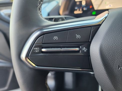 New 2026 Chevrolet Equinox EV LT image 29