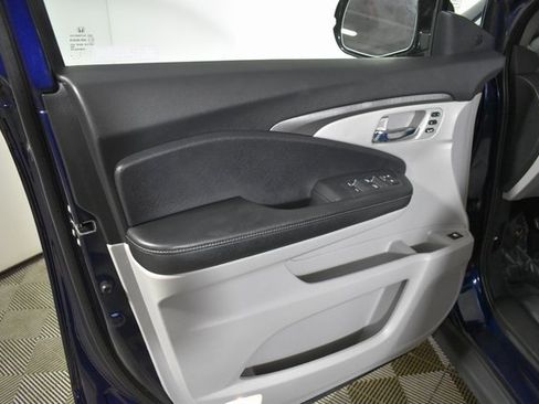 Used 2023 Honda Ridgeline RTL-E image 7