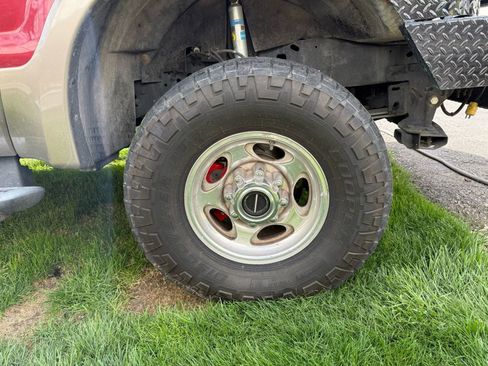 Used 2004 Ford Excursion Eddie Bauer image 23