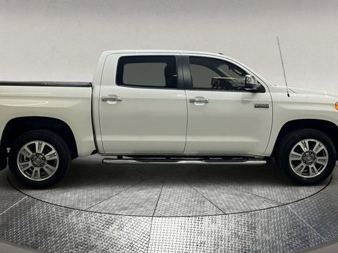 Used 2017 Toyota Tundra Platinum image 9