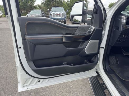 Used 2022 Ford F150 Platinum w/ Equipment Group 701A High AWD/4WD image 24