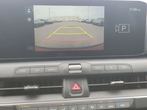 New 2025 Kia K4 FWD image 20