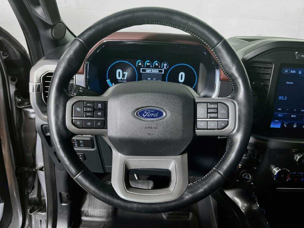Used 2022 Ford F150 Lariat w/ Equipment Group 502A High AWD/4WD image 13
