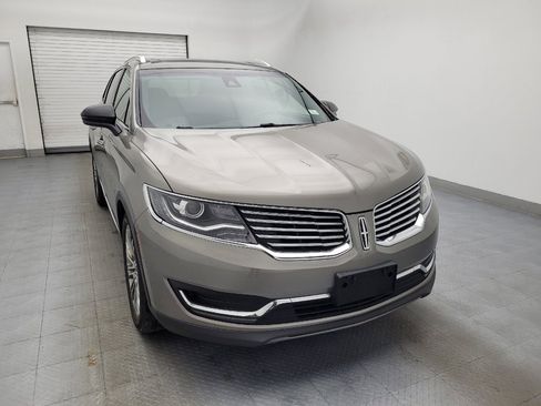 Used 2017 Lincoln MKX Reserve image 14