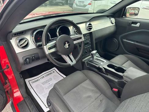 Used 2006 Ford Mustang image 12