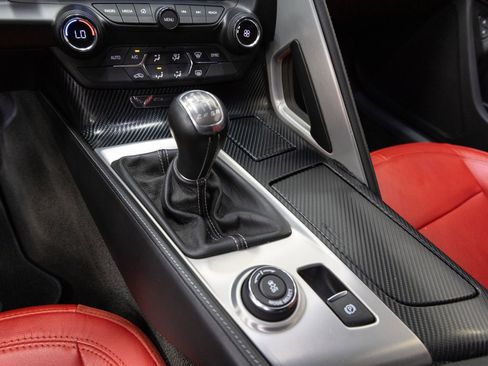 Used 2016 Chevrolet Corvette Stingray Coupe image 18