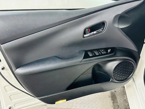 Used 2019 Toyota Prius Prime Plus w/ Carpet Mat Package FWD image 26