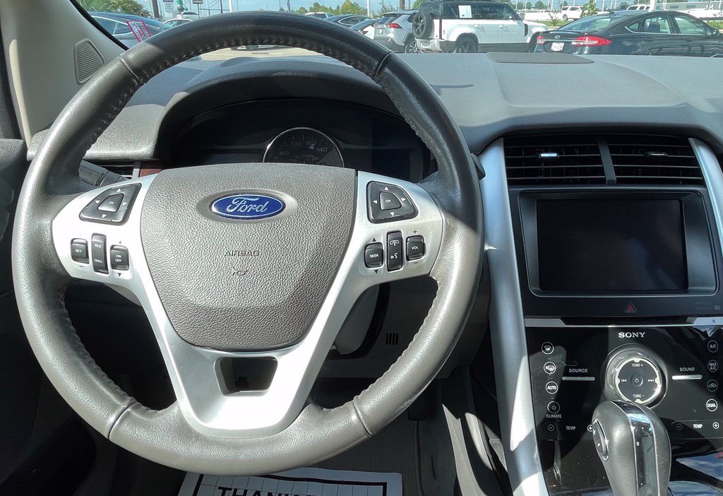 Used 2011 Ford Edge Limited w/ 301A Rapid Spec Order Code FWD image 17