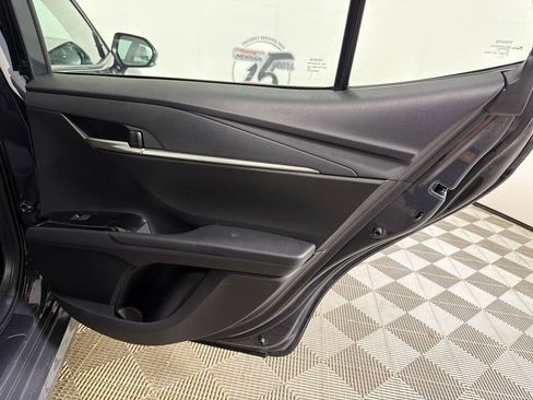 Used 2025 Toyota Camry LE image 16