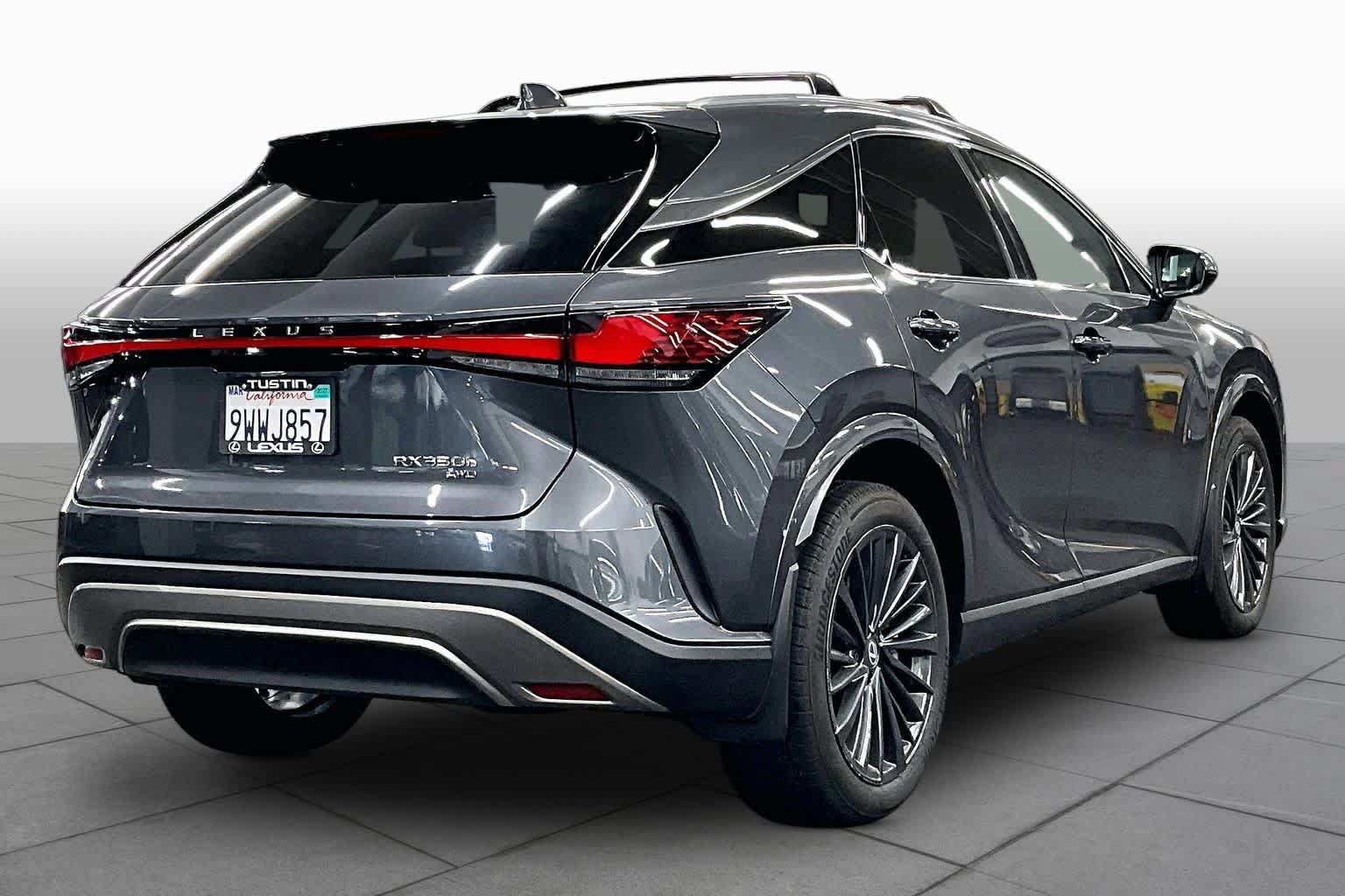 Used 2026 Lexus RX 350h w/ Convenience Package AWD/4WD image 13