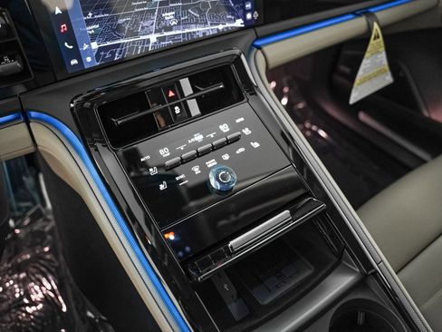 New 2026 Porsche Panamera image 20