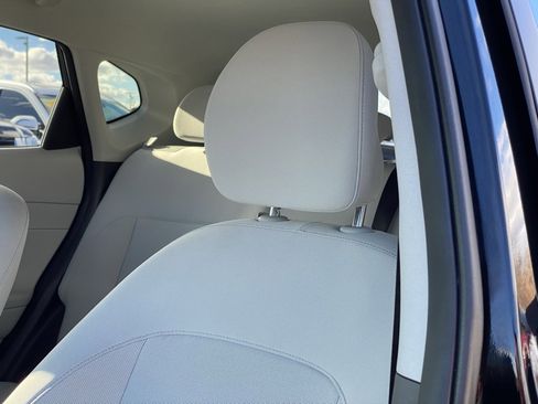 Used 2024 Hyundai Kona SEL w/ Convenience Package image 23