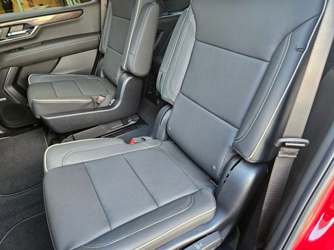 New 2026 GMC Yukon Elevation w/ Elevation Premium Package AWD/4WD image 29