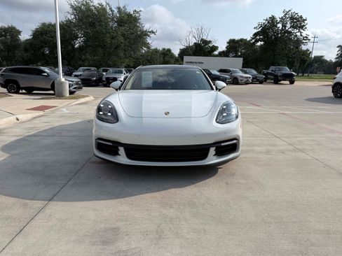 Used 2020 Porsche Panamera 4 AWD/4WD image 9