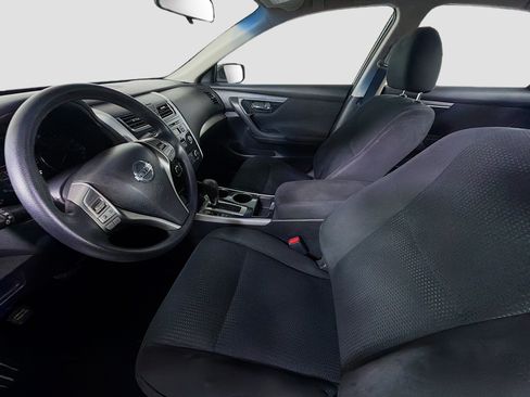 Used 2014 Nissan Altima 2.5 S FWD image 13