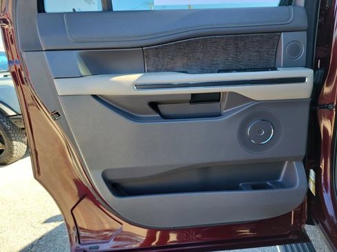 Certified 2021 Ford Expedition Max Limited image 15