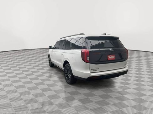Certified 2025 Ford Expedition Max Platinum w/ Stealth Appearance Package AWD/4WD image 45