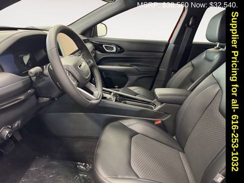 New 2026 Jeep Compass Latitude w/ Quick Order Package 29K image 6