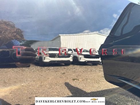 Used 2020 Chevrolet Traverse Premier w/ Redline Edition AWD/4WD image 18
