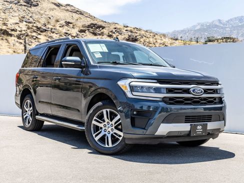 Used 2022 Ford Expedition XLT RWD image 8