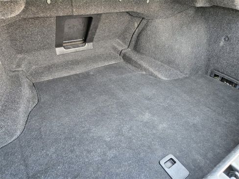 Used 2017 INFINITI Q70 3.7 image 19